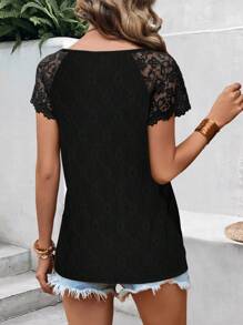 SHEIN LUNE Casual Short Sleeve V-Neck T-Shirt With Lace Patchwork - Black - View 2