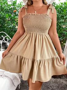 SHEIN LUNE 大尺碼純色荷葉邊肩帶連身裙 - 卡其色 - 查看 1