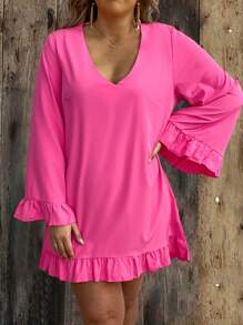 SHEIN Holidaya Kích thước lớn Của phụ nữ Màu hồng Cổ chữ V Viền Ruffle Tay áo loe Đầm - Màu Hồng Tươi - Xem 4