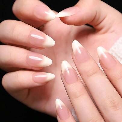 24入組短款杏仁形甜粉色法式漸層假指甲套裝，附1入組磨甲條和1入組果凍膠膠水壓式假指甲，提供美甲用品