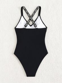 SHEIN Swim Traje de baño de una sola pieza con gráfico de carta y cruzado en la espalda para mamá y yo, conjunto de trajes a juego (se venden 2 piezas por separado), verano en la playa. - Negro - Ver 2