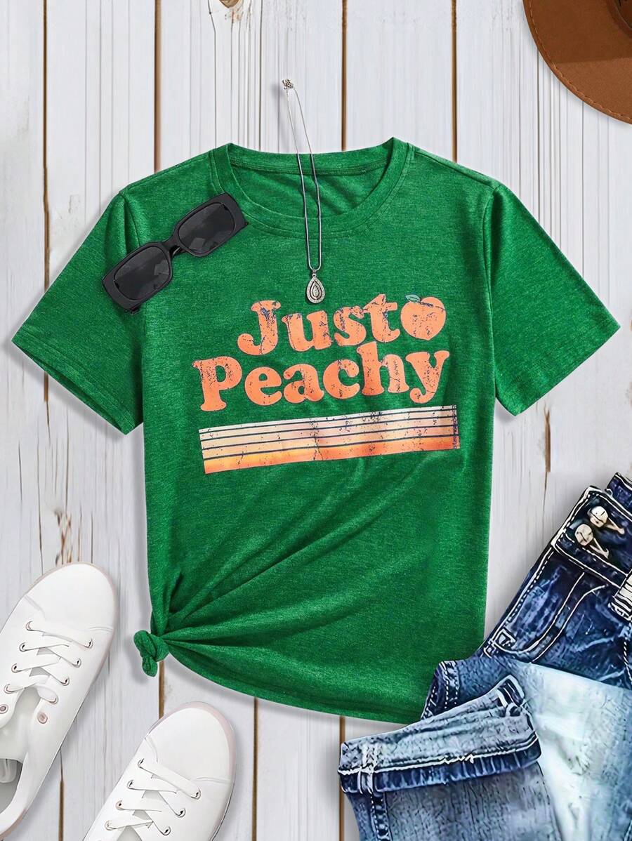 SHEIN LUNE 大码夏季拼色条纹字母印花短袖休闲 T 恤 Just Peachy - 綠色 - 查看 1