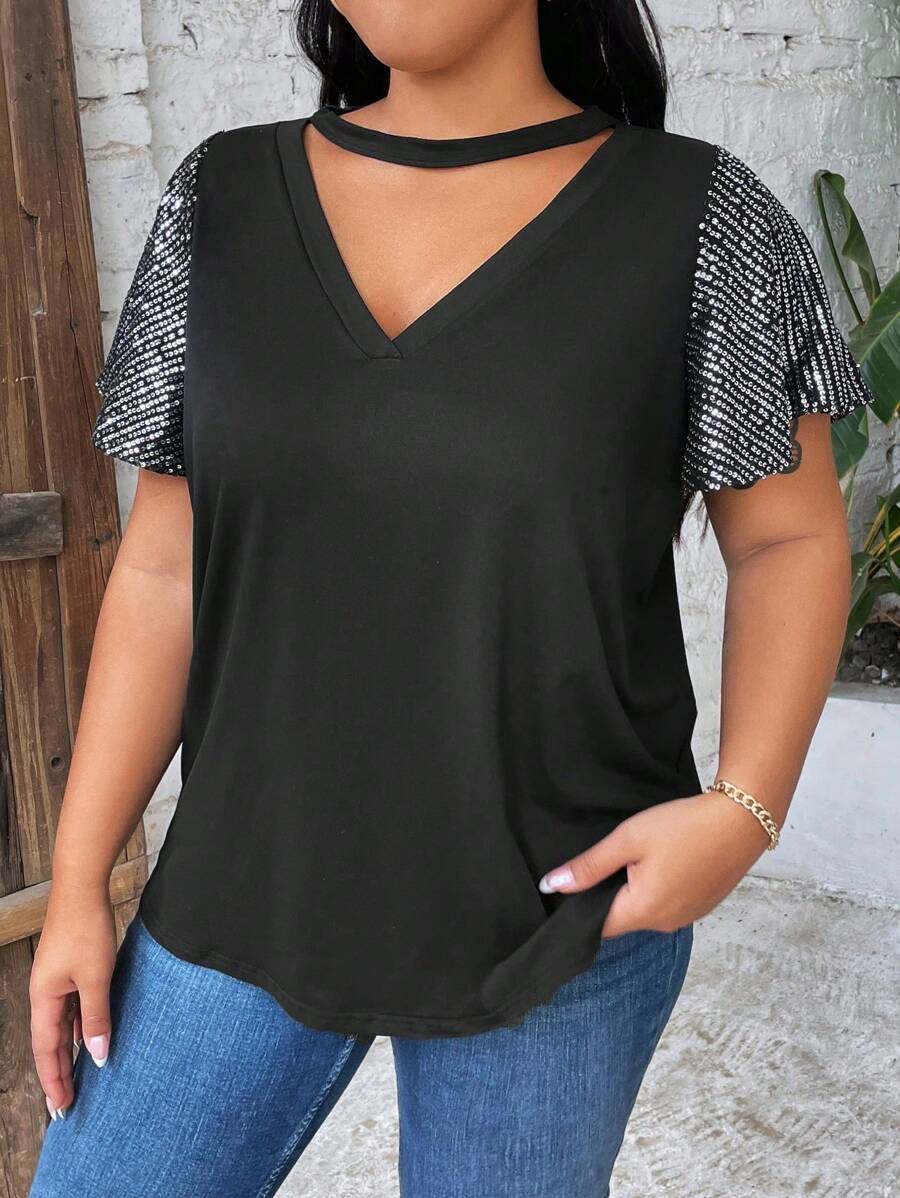 SHEIN LUNE Plus Size Women's Summer Sparkly Choker V-Neck Ruffle Short Sleeve T-Shirt With Sequin Detailing
