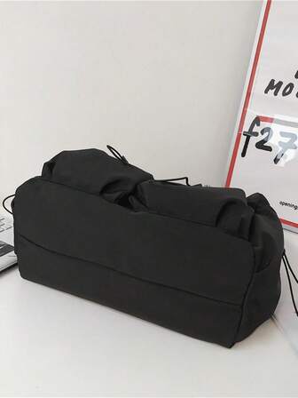 Damväska med stor kapacitet och berlocker, unisex axelväska i nylon med flera fickor och dragsko, vattentät, skolväska/universitetsväska