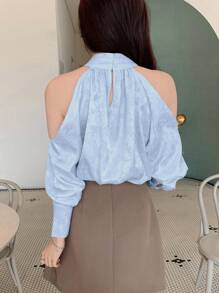 DAZY Camisa de mujer con cuello alto, hombros abiertos y mangas largas plisadas, ropa de mujer de otoño - Azul - Ver 2