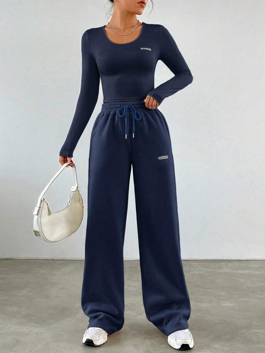 SHEIN EZwear Spring Blue Y2k Letter Patched Crop Tee & Drawstring Waist Sweatpants Two Piece Set - Blue - View 1
