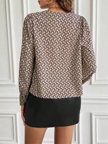 SHEIN Frenchy Conjunto De Falda Y Camisa Para Mujer Con Estampado Completo - Multicolor - Ver 2