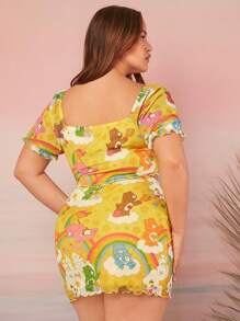SHEIN X Care Bears Conjunto de top y falda para verano de talla grande, cómodo y fresco con manga globito y estampado de nube, oso y arcoíris en malla elástica impresa