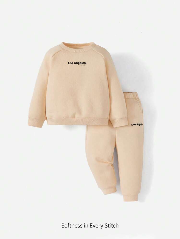 Baby Boy Letter Graphic Raglan Sleeve Sweatshirt & Sweatpants