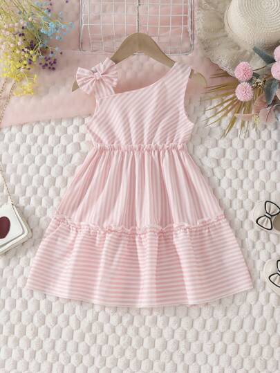 SHEIN Vintaside Kids Vestido a rayas de moda para niña joven con cuello asimétrico y decoración de lazo, sin mangas, verano
