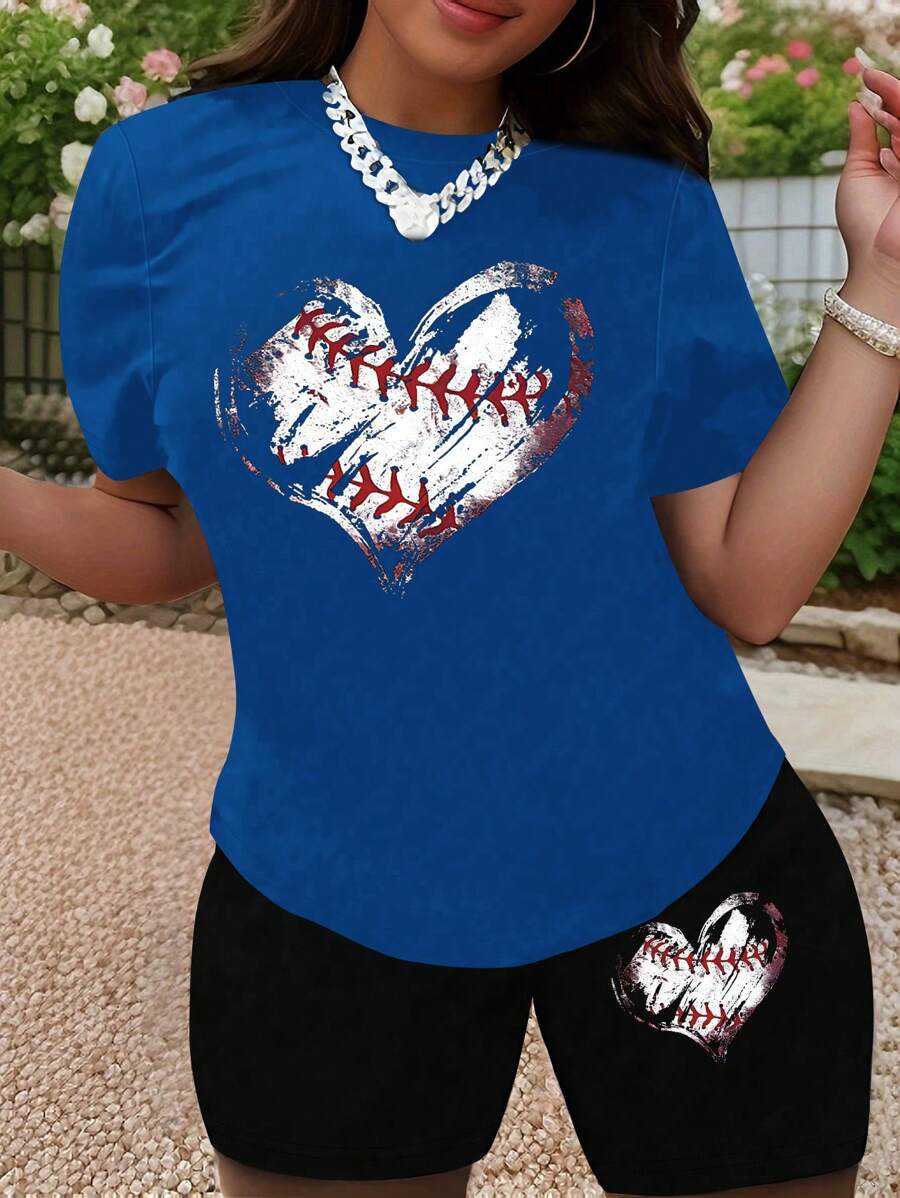 SHEIN LUNE 大尺碼女士夏季心形印花棒球t恤和短褲套裝 - 彩色 - 查看 1