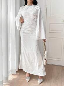 Modelyn Women Spring Round Neck Pleated Butterfly Print Arabian Dress - White - View 6