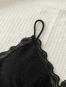 Soleia Summer Fashionable V-Neck Lace Splicing Cami Top - Black - View 4