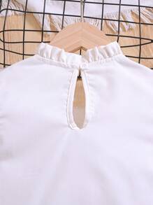 SHEIN 2 cái/bộ Áo tay phồng có nơ trang trí cho bé gái Tween và áo khoác không tay một bên ngực - Đen và trắng - Xem 4