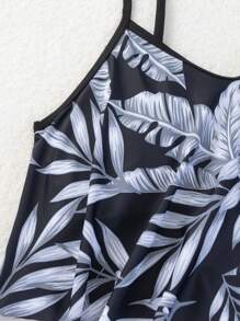 SHEIN Swim Conjunto Tankini de verano con parte superior tipo cami con dobladillo Hanky y estampado de plantas al azar y short de baño lateral con cordón para la playa