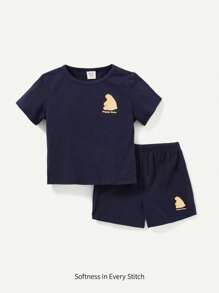 Cozy Pixies Jungen Baby Set mit Cartoon Bär & Buchstaben Kurzarm T-Shirt und passenden Shorts - marineblau - Übersicht 1