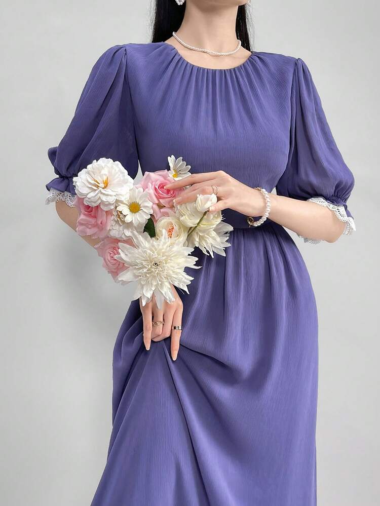 Ladies' Contrast Color Lace Trimmed Round Neck Dress