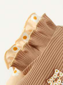 Cozy Pixies Baby Girl's 2pcs/Set Round Neck Top With Ruffle Trim And Letter & Floral Print - Coral Pink - View 4