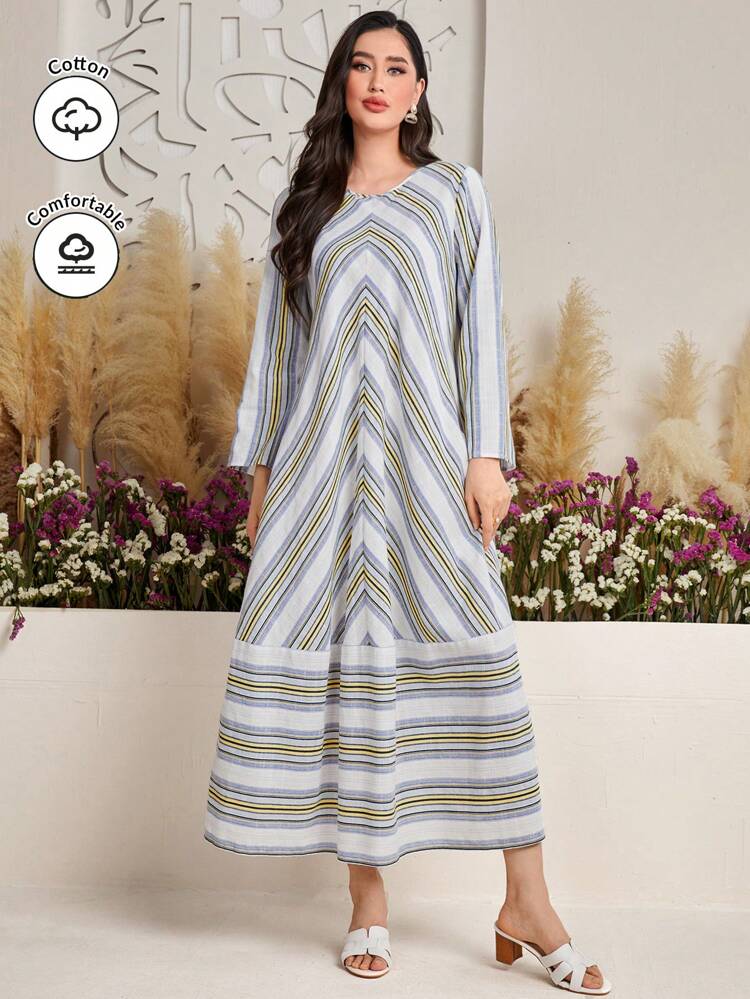 Women's Round Neck Long Sleeve Striped Dress