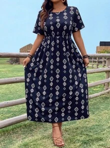 EMERY ROSE Plus Size Geometric Print Short Sleeve Round Neck Summer Dress