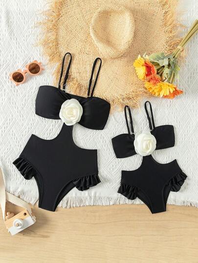 年輕女孩黑色時尚花卉可愛度假沙灘泳衣一件式，媽咪和我合身裝（2件分開售賣）