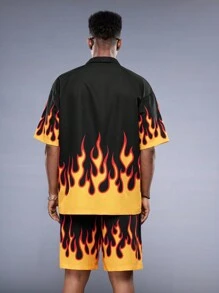Manfinity RebelGame 男士夏季休闲火焰印花纽扣短袖衬衫和短裤，万圣节，摇滚，说唱歌手，彩色