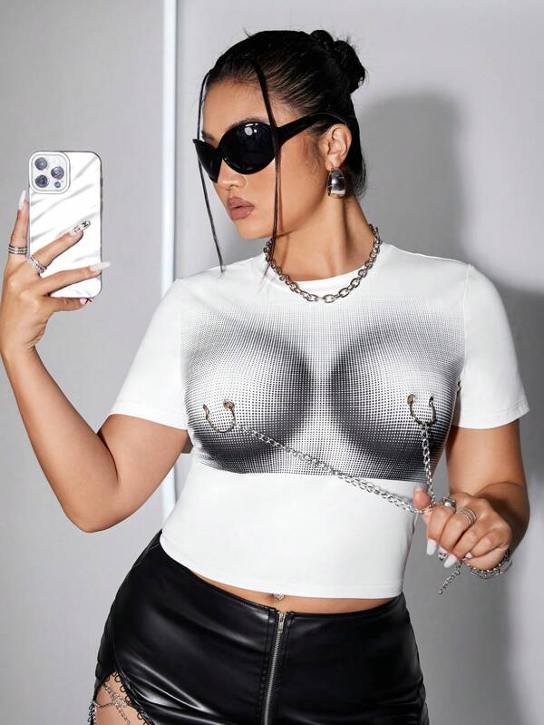 SHEIN ICON Tricou cu imprimeu uman Y2k Bodycon Fit, cu cataramă metalică și design de lanț cu știfturi, potrivit pentru tricou alb de vară, ținute de festival de muzică