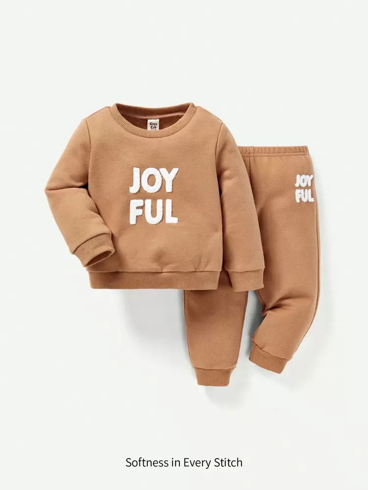 Baby Girl Letter Graphic Sweatshirt & Sweatpants