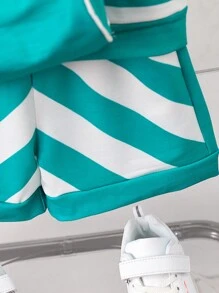 SHEIN Summer Round Neck Short Sleeve Casual T-Shirt And Shorts Two-Piece Set For Tween Boys