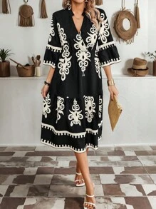 Breezaya Random Print Notched Neck Ruffle Hem Flounce Sleeve Holiday Style Dress For Summer - Black - View 3