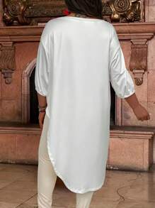 Calvaya Plus Size Loose Fit Long T-Shirt With Letter Print - White - View 2