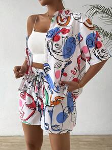 SHEIN Essnce Đầy màu sắc Con người Mặt Mẫu In Áo sơ mi Và Bộ quần short - Nhiều màu - Xem 3