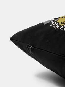 HARRY POTTER X SHEIN 45*45 Cm Colorful Four Houses Badge Design Pillow,Gifts,Back To School - Black - View 4