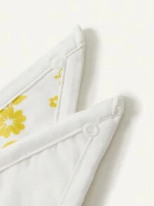 6pcs Newborn Baby Gift Set, Including Cotton Bib, Hat, Hair Accessories