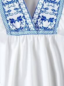 SHEIN Teen Girl Vacation Style Printed Notched Collar Ruffle Armhole Blouse