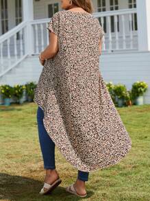 EMERY ROSE Plus Size Nữ Rời Cánh Dơi Áo Sơ Mi Hawaii Tay Ngắn Viền Cao Thấp Và In Toàn Thân Cho Mùa Hè Ngày Của Mẹ - Nhiều màu - Xem 2