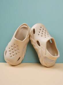Unisex Freizeit rutschfeste Lochschuhe für Kinder, khaki Farbe für Jungen
