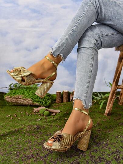 New Spring And Summer Ladies High Heel Sandals Round Chunky Heel Peep Toe Bow Knot High Heel Sandals Belted With Metallic Buckle In Special Fabric Gold Fashionable And Sexy High Heel Sandals For Women Valentines