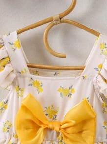 SHEIN Young Girl Sweet & Rustic Style Multi-Layered Cake Dress With Ditsy Floral Print And Bow Decoration For Summer Vacation - Yellow - View 3