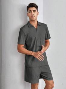 Manfinity VCAY 夏季鬆身男士純色短袖T恤和短褲套裝 - 深灰色 - 查看 4
