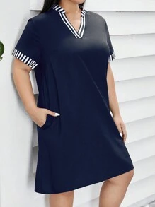 SHEIN Essnce 大尺碼女裝暢銷款黑色有領短袖條紋連衣裙，對比色袖口和V領設計，適用於春夏 - 藏蓝色 - 查看 5