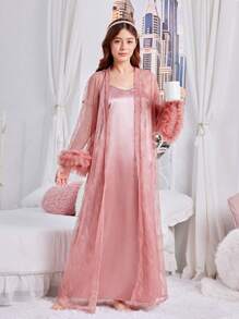 SHEIN Cô gái tuổi teen Tay áo ren thanh lịch Hem lưới trang trí tiệc cưới Bộ đồ ngủ tuyệt đẹp Bộ váy Cami, trang phục anh chị em Trang phục phù hợp (2 bộ được bán riêng) - Bụi hồng - Xem 2
