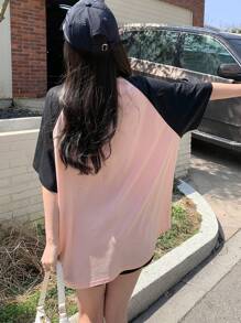 DAZY 图案和口号印花圆领拼色插肩袖 T 恤图案 T 恤 - 粉色 - 查看 5