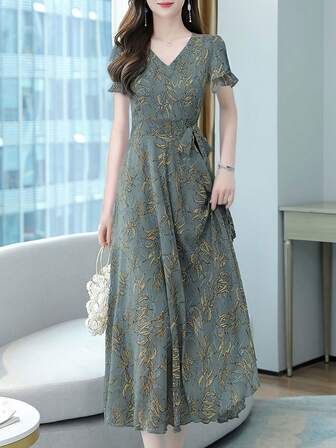 Summer Women's Casual Leaf Print V-Neck Short Sleeved Waist Dress