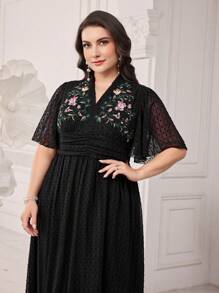 Modelyn Grote maten Dames Geborduurde bloemen Geplooide Korte mouwen Taille Ruches Lang Elegant Jurken