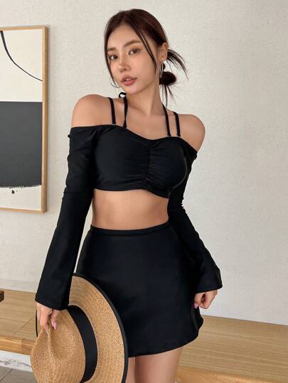 DAZY Tankini de manga larga con hombros abiertos y diseño de volantes en un solo color para vacaciones de verano, atuendo de playa para mujeres