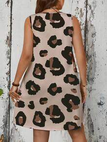 SHEIN LUNE Vestido casual de verano para mujer de talla grande con estampado de leopardo por debajo de la rodilla para vacaciones - Albaricoque - Ver 2