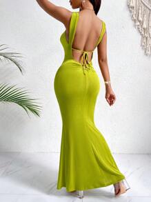 Zolique Twist Front Backless Tie Mermaid Hem - Green - View 2