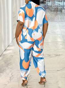 SHEIN LUNE Plus Size Women's Stand Collar Short Sleeve Jumpsuit With Geometric Print - Multicolor - View 2