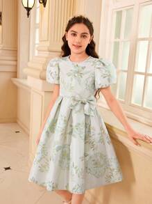 SHEIN Rochie Elegantă Fete Tween Cu Satin Brodat Și Flori